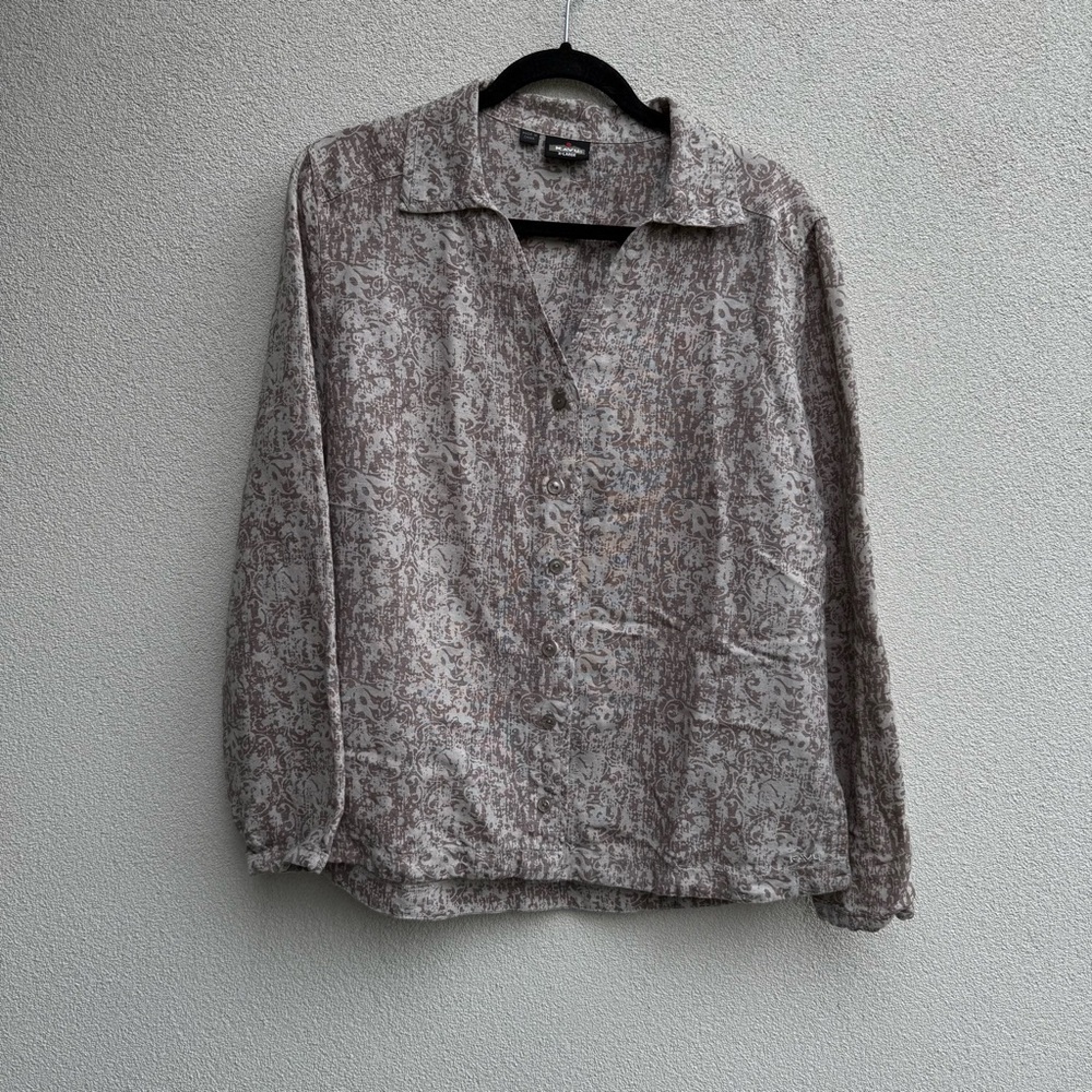 KAVU XL Linen blend brown cream patterned Print button down shirt V-neck